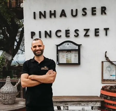 Guest house Inhauser Pinceszet&guesthouse&restaurant