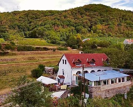 Inhauser Pinceszet&guesthouse&restaurant Guest house *