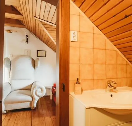 Inhauser Pinceszet&guesthouse&restaurant Guest house Somloszolos